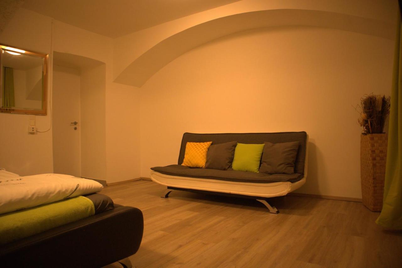 Brilliant Souterrain Apt. - Prater Amuesement Park Apartment Wina Bagian luar foto